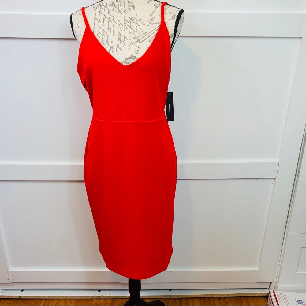 Lulu’s Body Con Dress With Skinny Straps